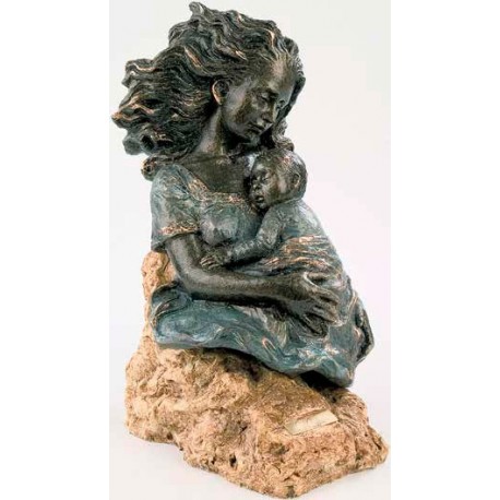 ESCULTURA MADRE E HIJO. GRABACIÓN GRATIS.